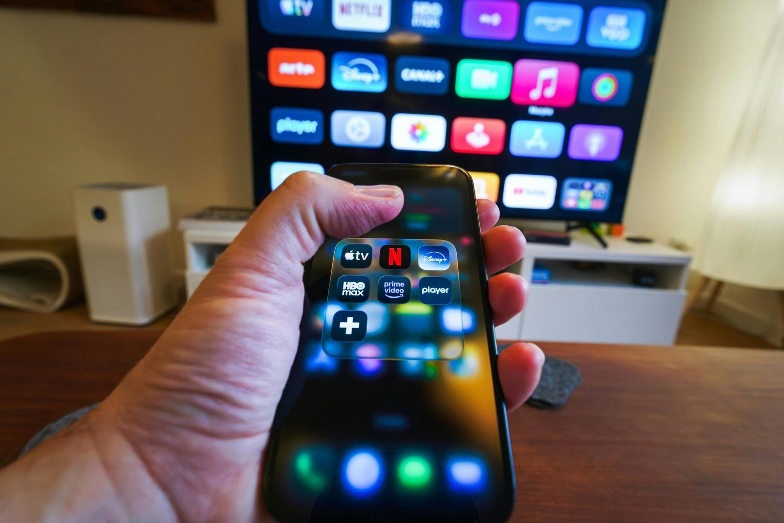 IPTV Nederland 2026 — complete gids voor Nederlandse kijkers